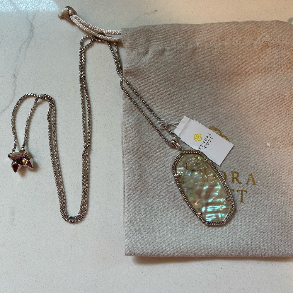 Kendra Scott Reid necklace